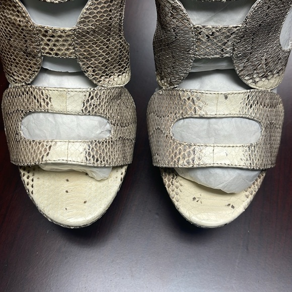 NWOT Leon Max 5" Heels Snake Skin Shoes - Picture 2 of 6